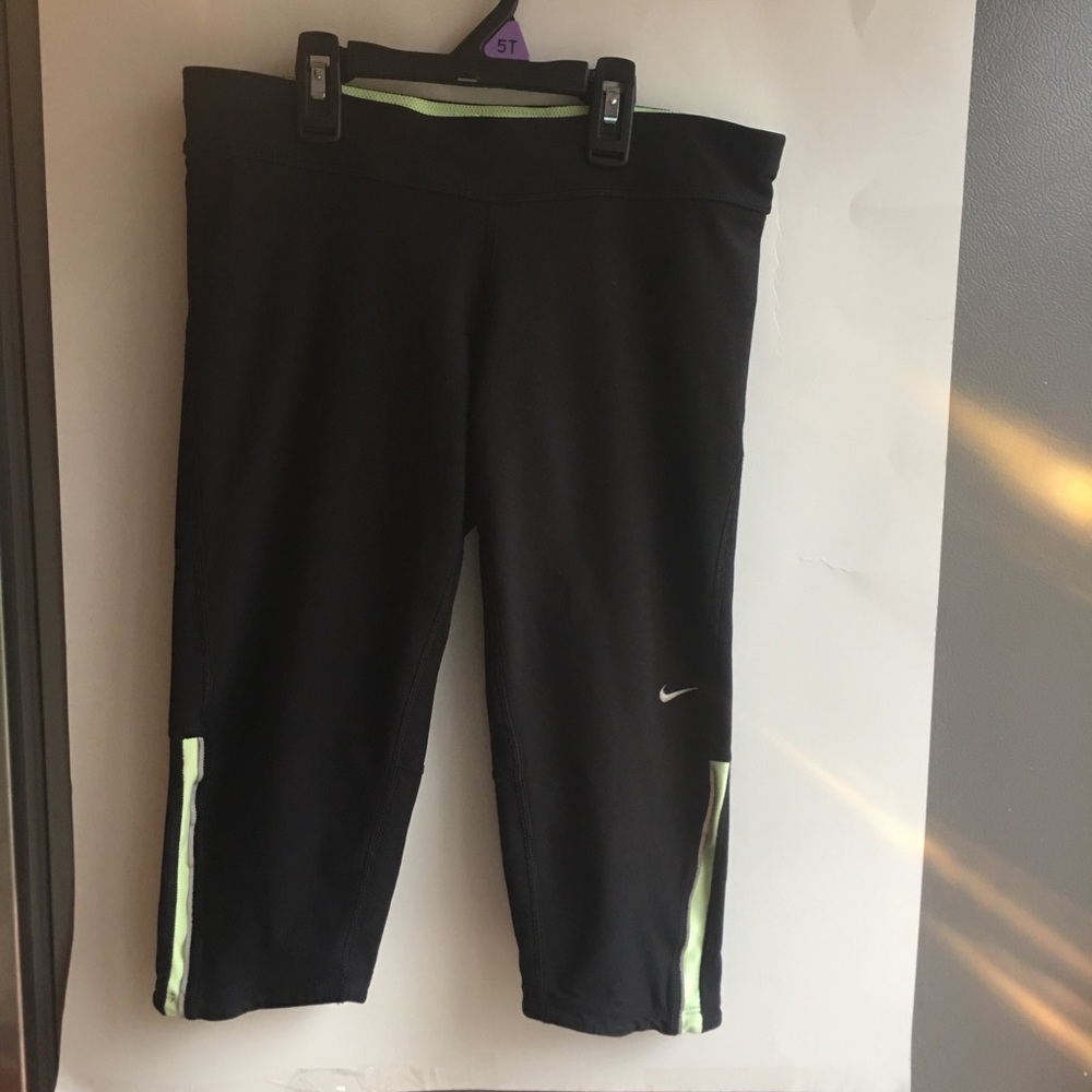 Nike Dri Fit Capris